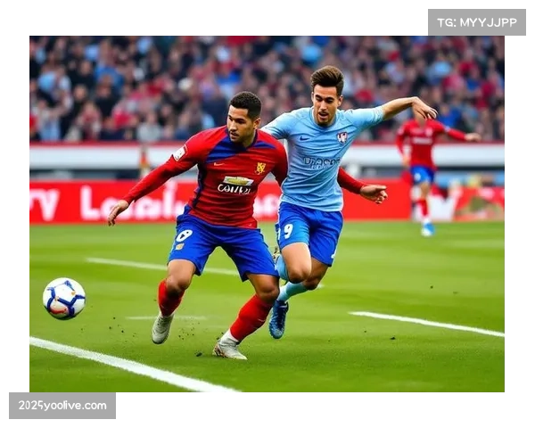 朗斯高位逼抢对阵尼斯三后卫，边路对抗成看点