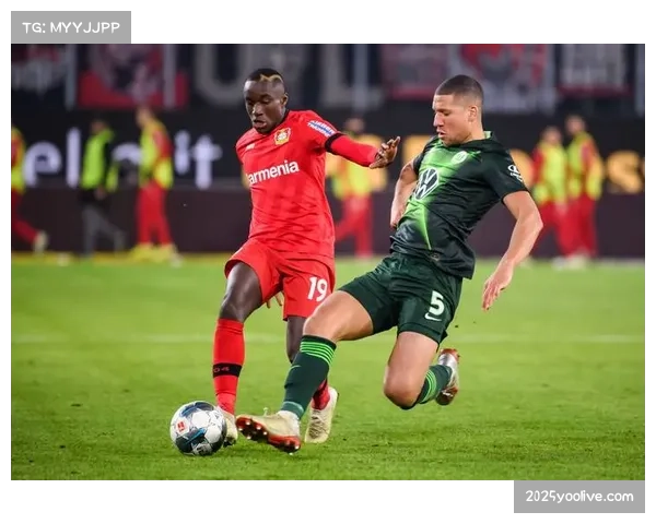 沃尔夫斯堡主帅谈球队保级策略:团队防守与快速反击并重